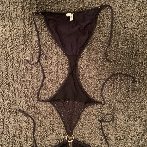 Black Net Effect Sexy Monokini - Picture 5 of 6